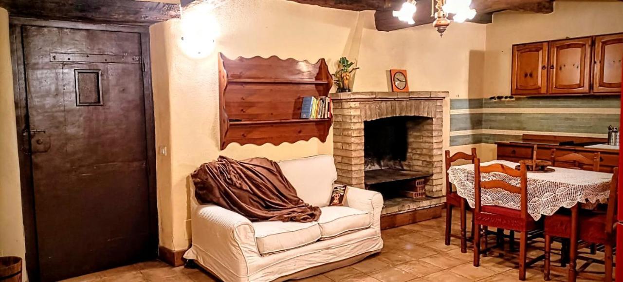 Vila Domus Claudia Castiglione In Teverina Exteriér fotografie
