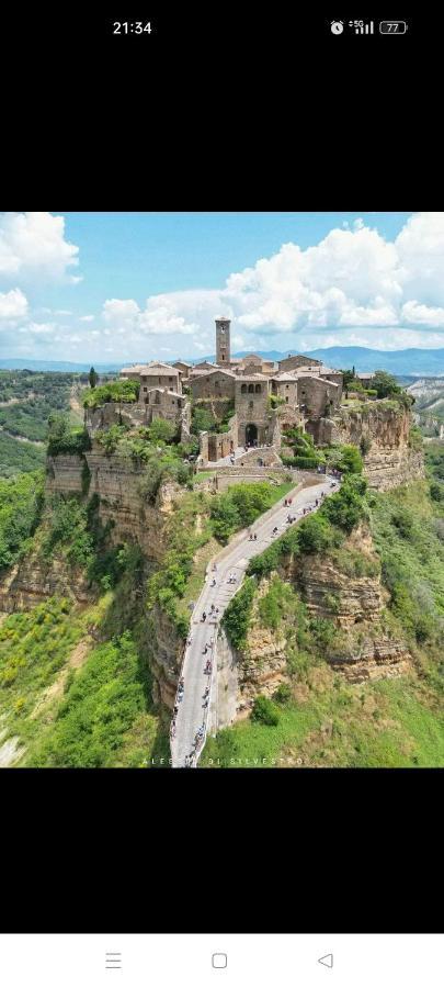 Vila Domus Claudia Castiglione In Teverina Exteriér fotografie
